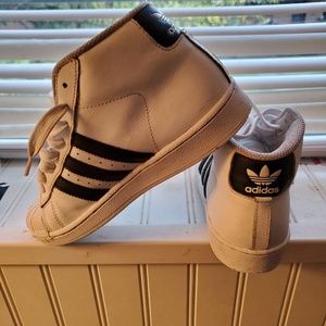 Adidas Pro Model